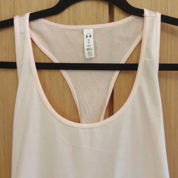 NWOT Under Armour SZ XL Pale Pink Vent Tank. - Picture 3 of 8